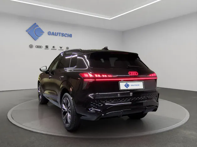 AUDI Q3 SUV 110 kW TFSI S tronic