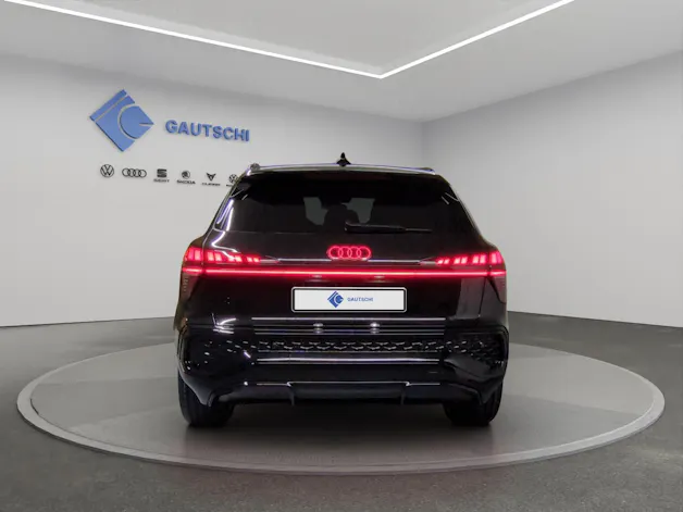 AUDI Q3 SUV 110 kW TFSI S tronic