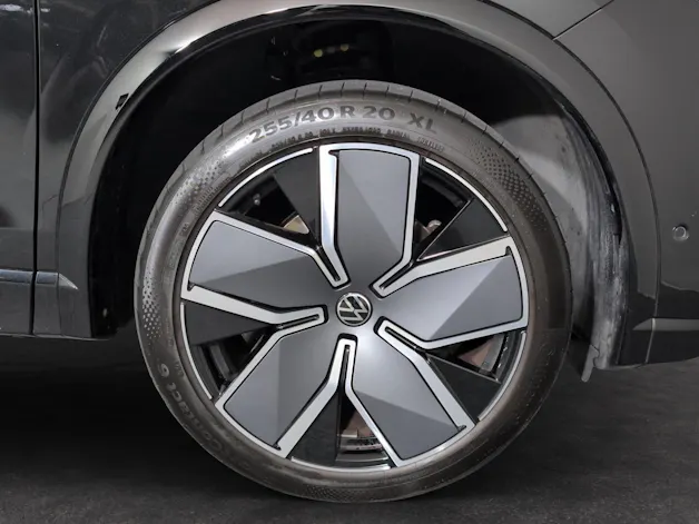 VW Tiguan 2.0 TSI DSG R-Line 4Motion