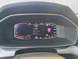 SEAT Leon 1.5 eTSI mHEV DSG FR