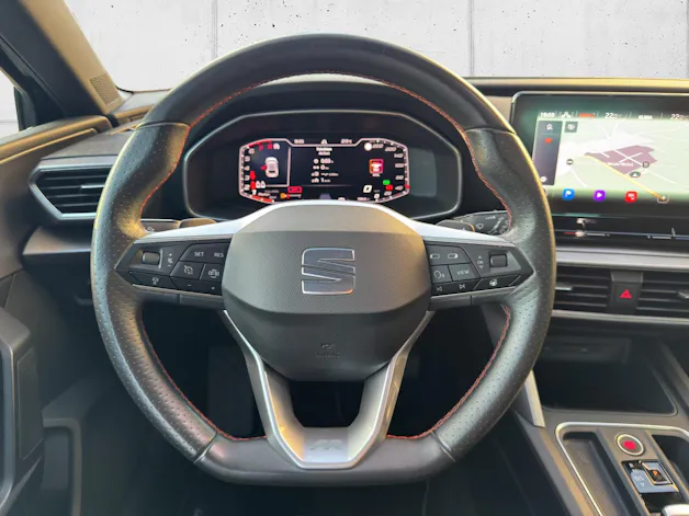 SEAT Leon 1.5 eTSI mHEV DSG FR
