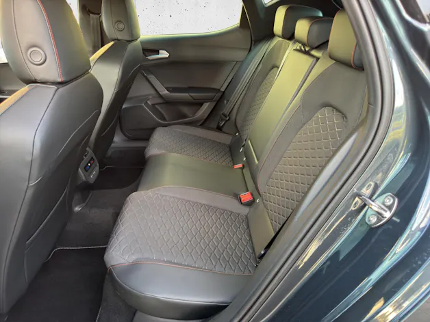SEAT Leon 1.5 eTSI mHEV DSG FR