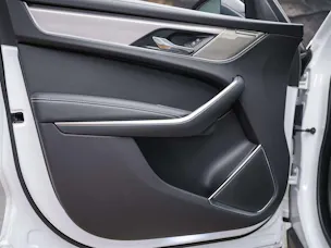 Jaguar F-Pace 3.0 D300 R-Dynamic MHEV SE AWD *Facelift*Panorama*Meridian*Lenkradheizung*