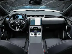 Jaguar F-Pace 3.0 D300 R-Dynamic MHEV SE AWD *Facelift*Panorama*Meridian*Lenkradheizung*