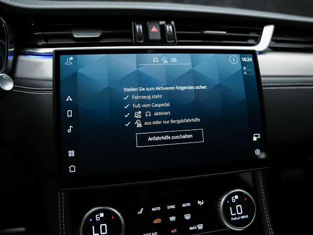 Jaguar F-Pace 3.0 D300 R-Dynamic MHEV SE AWD *Facelift*Panorama*Meridian*Lenkradheizung*