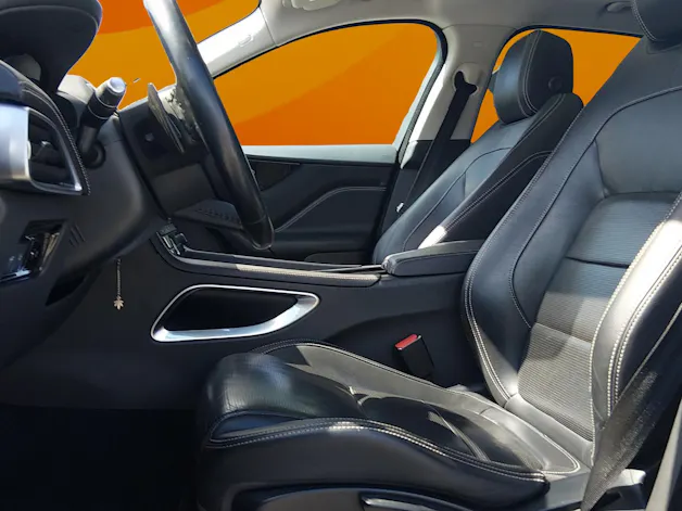 Jaguar F-Pace 3.0 V6 Prestige AWD Automatik