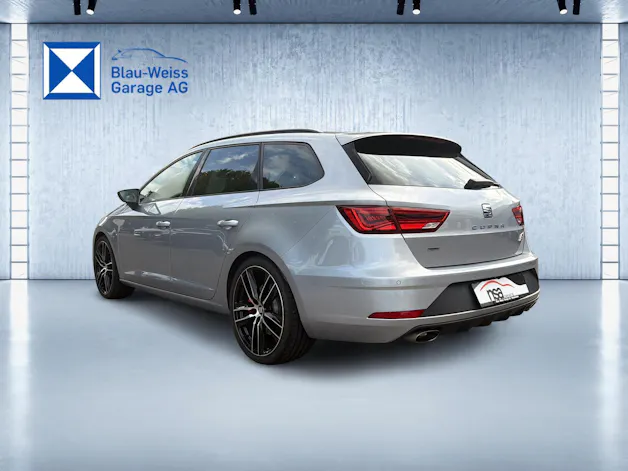 SEAT Leon ST 2.0 TSI Cupra 300 4 Drive DSG