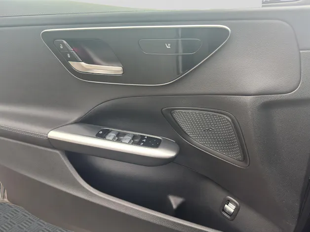 MERCEDES-BENZ C 300 d AMG Line