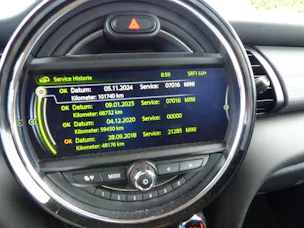 MINI Cooper Steptronic