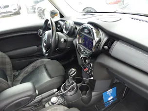 MINI Cooper Steptronic
