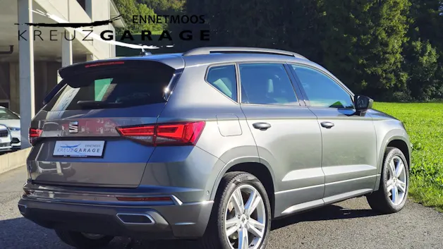 SEAT Ateca 2.0 TSI FR 4Drive DSG *Anhängerkupplung+8-fach bereift*