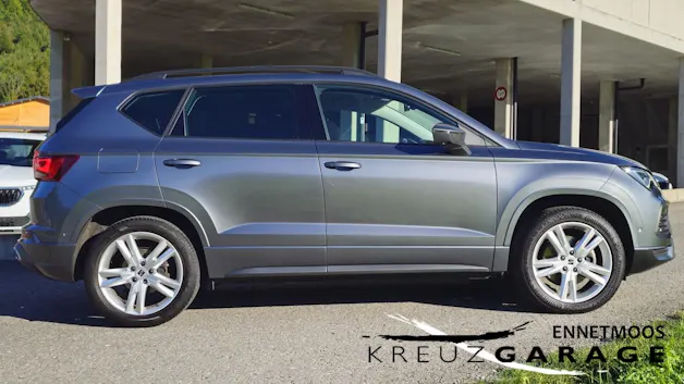 SEAT Ateca 2.0 TSI FR 4Drive DSG *Anhängerkupplung+8-fach bereift*