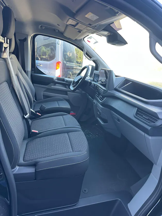FORD Transit Custom Van 280 L1 2.0 EcoBl Trend/136CV/Aut.