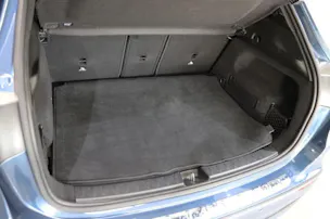 MERCEDES-BENZ GLA 250 AMG Line 4Matic