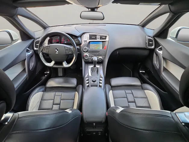DS AUTOMOBILES DS5 2.0 e-HDi Sport Chic Automatic