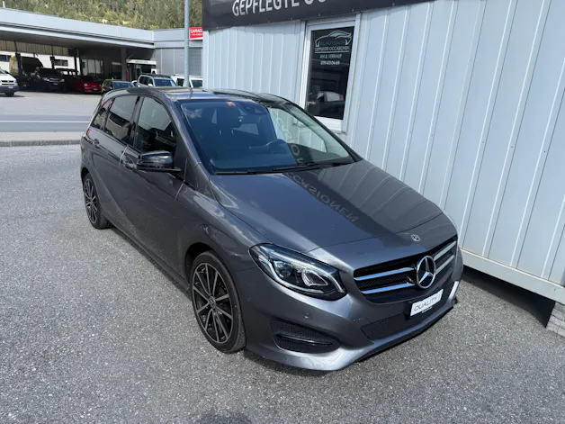 MERCEDES-BENZ B 220 Urban 4Matic 7G-DCT *GRATISSERVICE* 4x4*