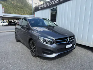 MERCEDES-BENZ B 220 Urban 4Matic 7G-DCT *GRATISSERVICE* 4x4*