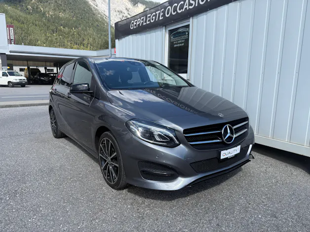 MERCEDES-BENZ B 220 Urban 4Matic 7G-DCT *GRATISSERVICE* 4x4*