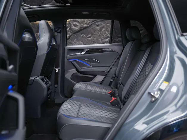 VW Tiguan 2.0 TDI SCR R-Line 4Motion DSG *Panorama*Massage*Lenkradheizung*360° Kamera*
