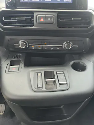 FIAT E-Doblo L1 50kWh 800kg Launch Edition