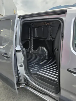 FIAT E-Doblo L1 50kWh 800kg Launch Edition