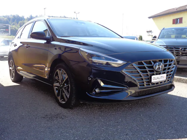 HYUNDAI i30 Wagon 1.5 T-GDi Amplia 48V MH DCT