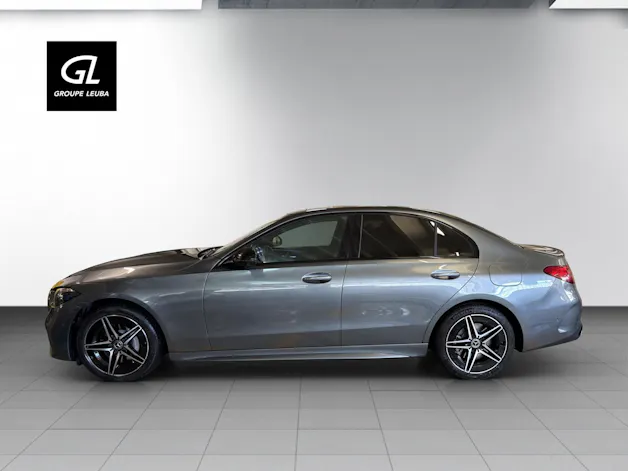 MERCEDES-BENZ C 300e AMG Line