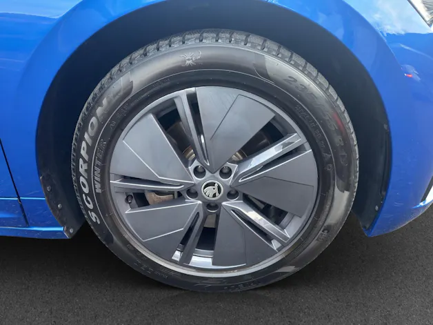 SKODA Enyaq iV 80x SportLine