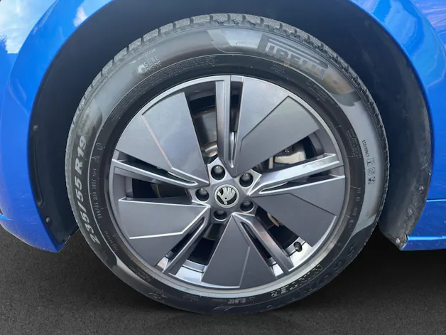 SKODA Enyaq iV 80x SportLine