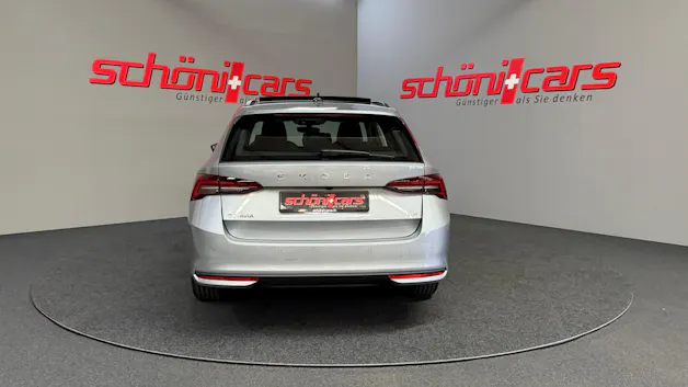 SKODA Octavia Combi 2.0 TSI DSG Selection 4x4