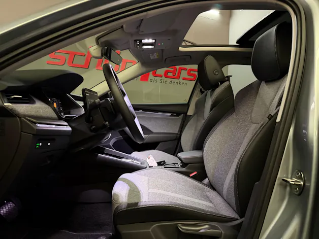 SKODA Octavia Combi 2.0 TSI DSG Selection 4x4
