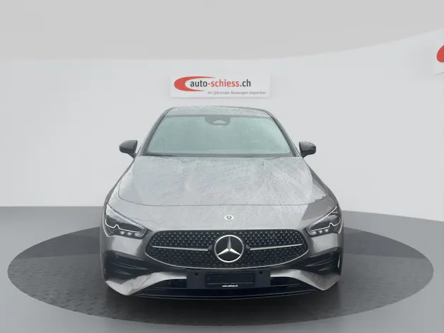 MERCEDES-BENZ CLA 200 d AMG Line Night 8G-DCT
