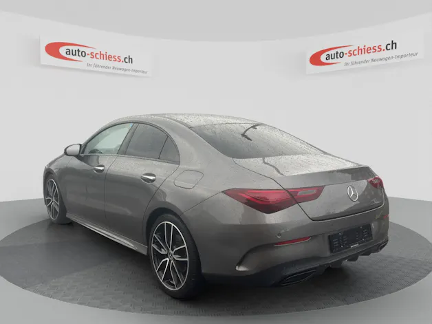 MERCEDES-BENZ CLA 200 d AMG Line Night 8G-DCT