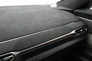 ASTON MARTIN Vanquish 5.2 V12 Bi-Turbo *Full Carbon* *Panorama* *Titanauspuff*