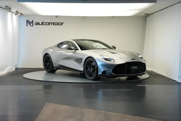 ASTON MARTIN Vanquish 5.2 V12 Bi-Turbo *Full Carbon* *Panorama* *Titanauspuff*