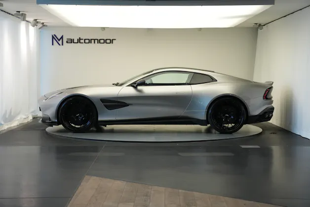 ASTON MARTIN Vanquish 5.2 V12 Bi-Turbo *Full Carbon* *Panorama* *Titanauspuff*