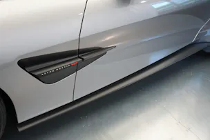ASTON MARTIN Vanquish 5.2 V12 Bi-Turbo *Full Carbon* *Panorama* *Titanauspuff*