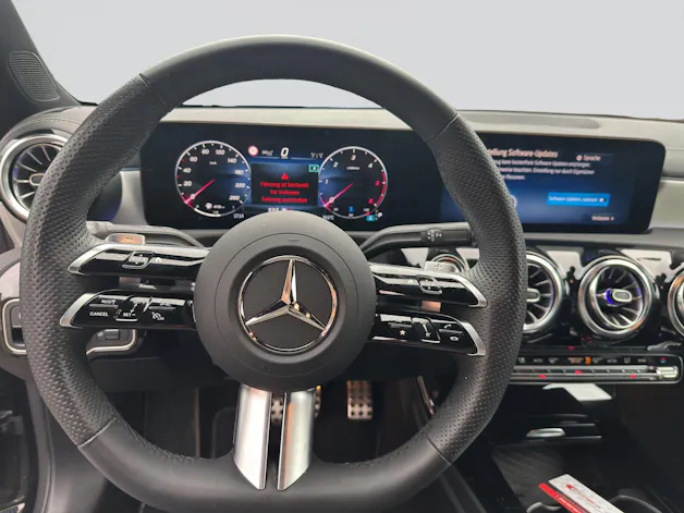 MERCEDES-BENZ CLA 200 d 8G-DCT AMG Edition Night