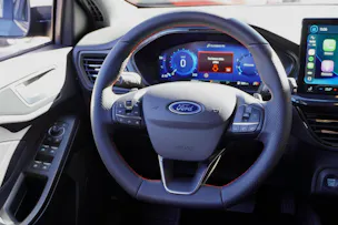 FORD Focus 1.0 MHEV ST-Line X Automat