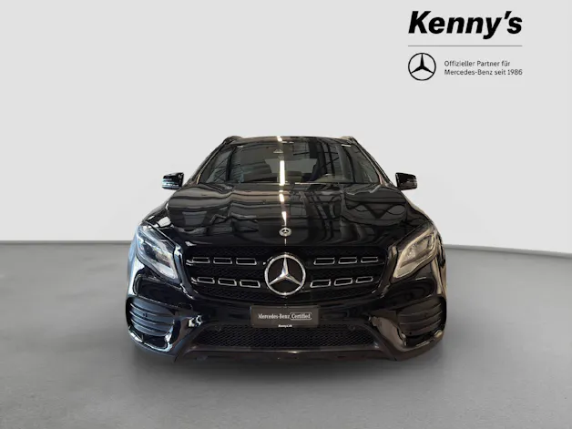 MERCEDES-BENZ GLA 200 Night Star AMG Line