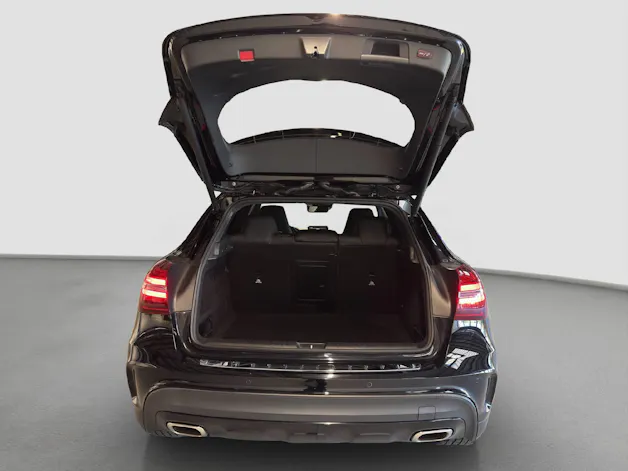 MERCEDES-BENZ GLA 200 Night Star AMG Line