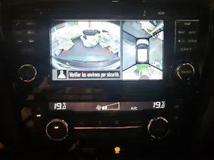 NISSAN Qashqai 1.6 dCi N-Connecta Xtronic CVT