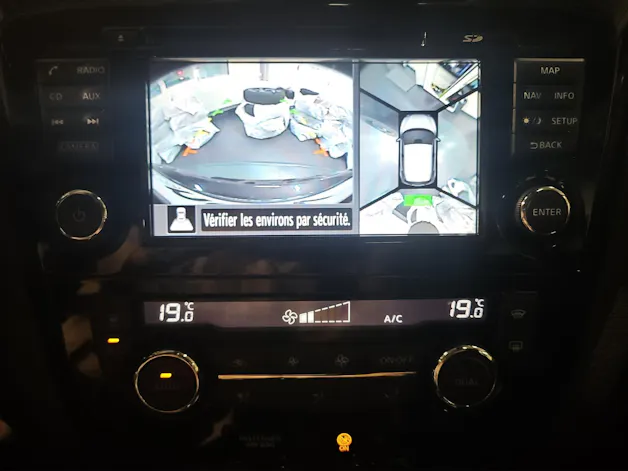 NISSAN Qashqai 1.6 dCi N-Connecta Xtronic CVT