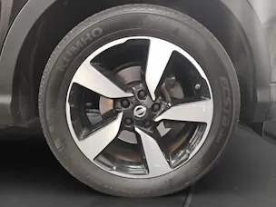 NISSAN Qashqai 1.6 dCi N-Connecta Xtronic CVT