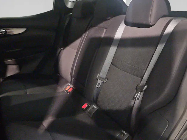 NISSAN Qashqai 1.6 dCi N-Connecta Xtronic CVT