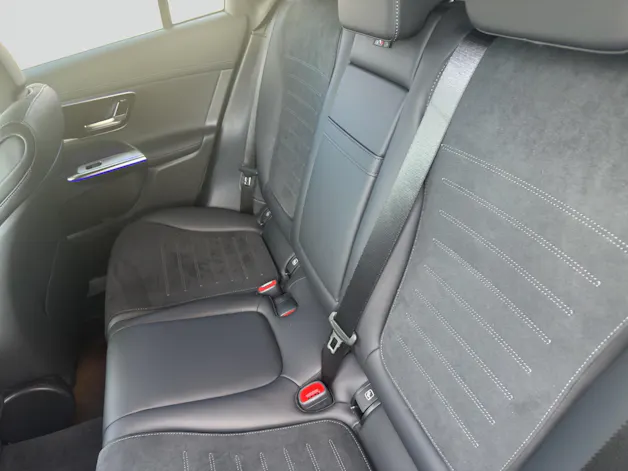 MERCEDES-BENZ GLC 300 d 4Matic AMG Line Night 9G-Tronic