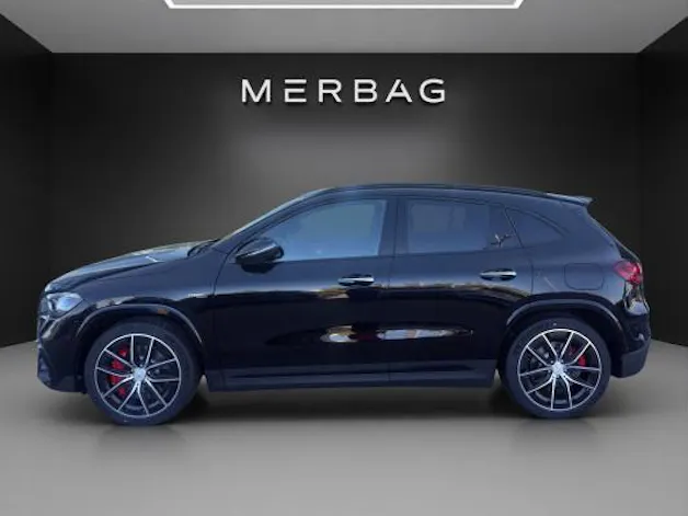 MERCEDES-BENZ GLA AMG 45 S 4M+8G-DCT