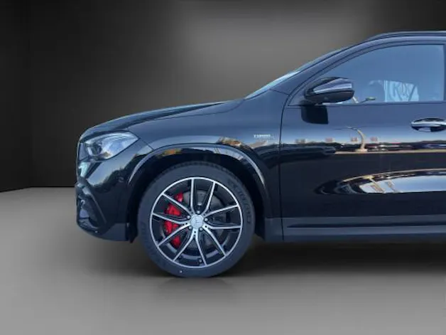 MERCEDES-BENZ GLA AMG 45 S 4M+8G-DCT