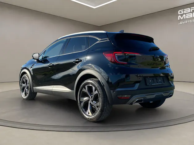 RENAULT Captur 1.6 E-Tech 145 E-Tech Engineered DHT