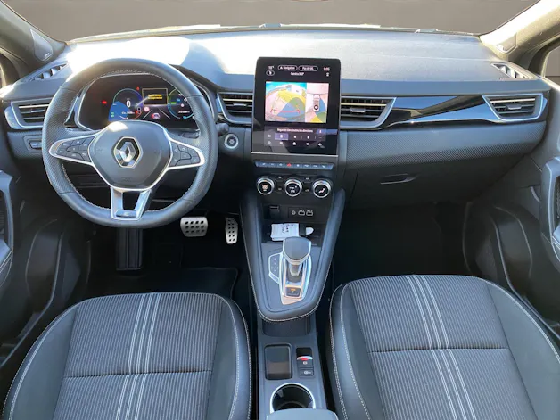 RENAULT Captur 1.6 E-Tech 145 E-Tech Engineered DHT